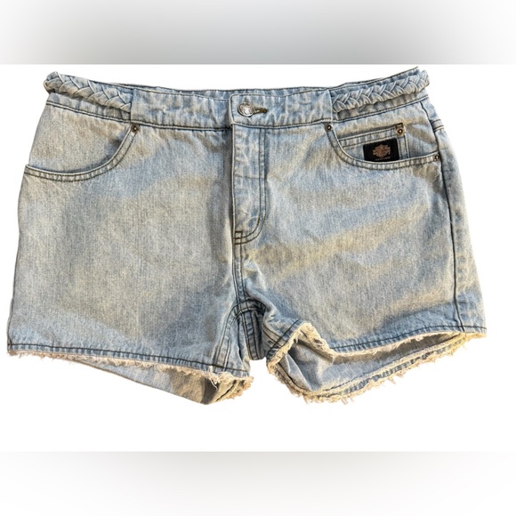 Vintage Harley Davidson Light Wash Jean Shorts Harley patches on back Sz 10 - Picture 2 of 13